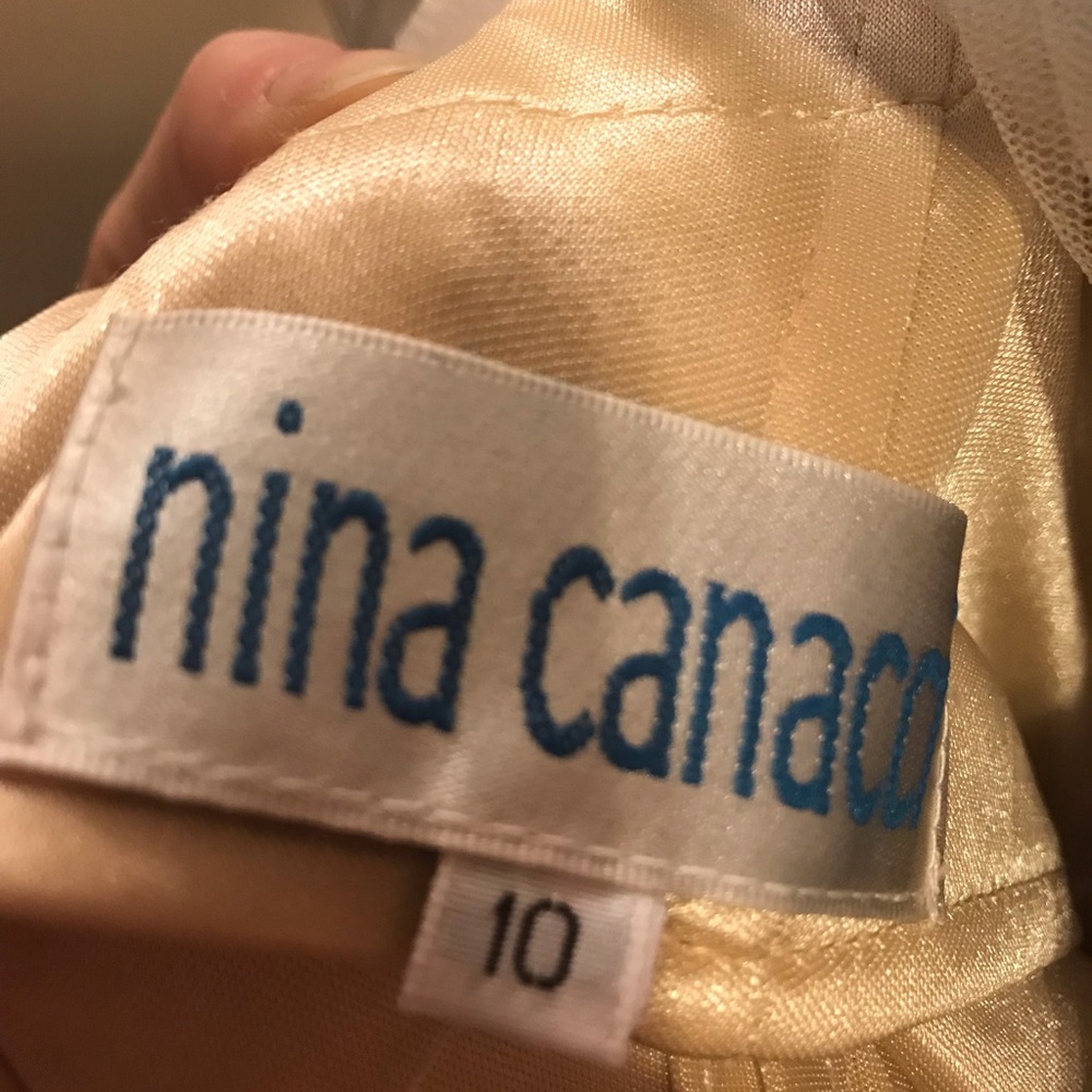 Nina Canacci formal/prom/wedding dress - Picture 4 of 4